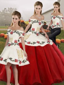 Exquisite White And Red Sleeveless Embroidery Floor Length Quinceanera Dresses