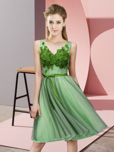 Captivating Apple Green Tulle Lace Up V-neck Sleeveless Knee Length Court Dresses for Sweet 16 Appliques