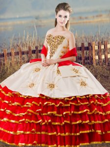 White And Red Sweetheart Lace Up Beading and Ruffled Layers 15th Birthday Dress Sleeveless