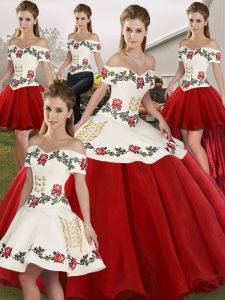 Off The Shoulder Sleeveless Lace Up Quinceanera Gown White And Red Organza