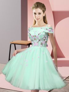 Apple Green Off The Shoulder Neckline Appliques Quinceanera Court of Honor Dress Short Sleeves Lace Up