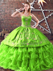 Colorful Embroidery Quinceanera Gown Lace Up Sleeveless