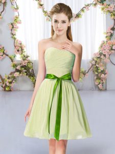 Customized Yellow Green Sweetheart Lace Up Belt Dama Dress Sleeveless
