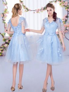 Tulle V-neck Short Sleeves Lace Up Appliques Quinceanera Court of Honor Dress in Light Blue