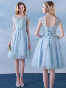 Shining Scoop Knee Length Light Blue Dama Dress for Quinceanera Tulle Cap Sleeves Appliques and Belt