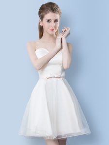 Trendy A-line Dama Dress for Quinceanera White Sweetheart Tulle Sleeveless Knee Length Lace Up