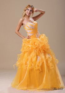 Appliqued Floor-length Yellow Quince Dress with Hand Made Flowers in Franklin