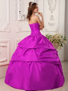 Fuchsia Sweetheart Floor-length Dress for Quinces with Pick-ups in Dallas