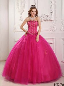 Coral Red Beaded Strapless Floor-length Quinceanera Gowns in Saint Cloud
