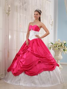 Coral Red and White Sweetheart Princess Sweet Sixteen Dresses with Pick-ups
