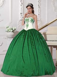 White and Green Sweetheart A-line Quinceanera Gown Dresses with Appliques