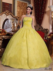 Attractive Strapless Appliqued Yellow Quinceanera Dresses under 200