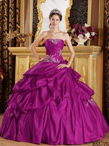 2013 Plus Size Strapless Appliqued Fuchsia Quinces Dresses Online Store