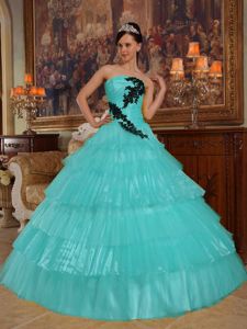 Aqua Blue Pleated Layered Quinceanera Gown Dresses with Black Appliques