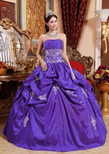Strapless Floor-length Taffeta Appliqued Quinceanera Dress in Purple in Everett