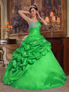 Sweetheart Beaded Taffeta Quinceanera Gown Dress in Green in Redmond WA