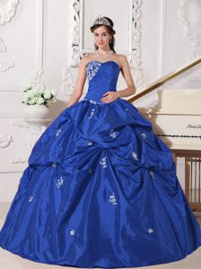 Blue Sweetheart Taffeta Quinceanera Gown Dress with Beading in Tacoma