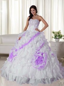 White Sweetheart Organza Appliqued Quinceanera Gowns with Court Train in York