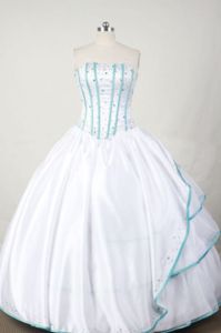 White Strapless Beading and Ruffles Quinceanera Dress in Andes Colombia