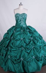 Sweetheart Appliques with Beading Quinceanera Dresses in Tumaco Colombia