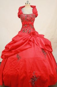Embroidery Strapless Red Quinceanera Dress in San Pedro Cholula Mexico