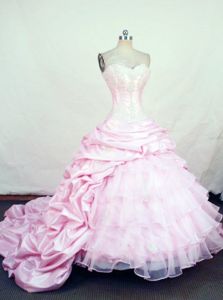 Pink Pick-ups Sweetheart Chapel Train Quinceanera Dress in Viacha Bolivia
