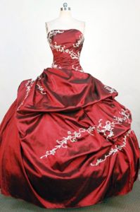 Pock-ups Strapless Red Appliques Quinceanera Dress in Quilmes Argentina