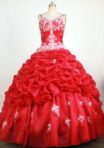 Straps Red Beading and Appliques Quinceanera Dresses in Cuenca Ecuador