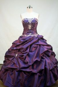 Rivaz Switzerland Pick Ups Appliques Sweetheart Purple Sweet 16 Dress