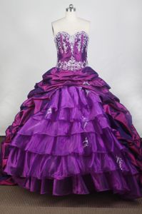Brush Train Sweetheart Pick Ups Appliques Purple Quinceanera Dresses