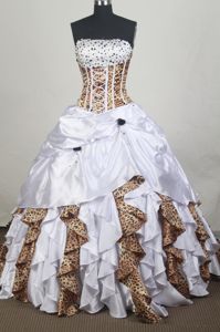 Strapless Zebra Ruffled Chapel Train Quinceanera Gown Dresses in Aliceville