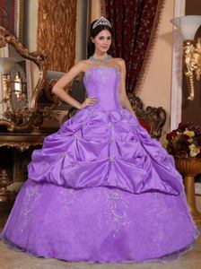 Strapless Lilac Floor-length Beaded Taffeta and Organza Quince Dresses