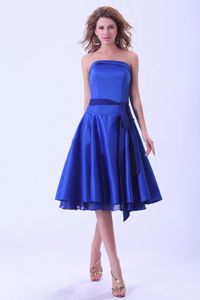 Hot Sale Strapless Royal Blue Tea-length Dama Quinceanera Dresses with Sash