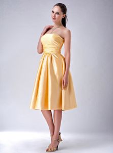 Special Gold Strapless Tea-length Quince Dama Dress with Bowknot in Boise