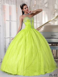 New Arrival Yellow Green Sweetheart Full-length Quince Dress with Beading