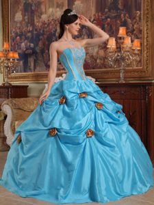 Blue Strapless Floor-length Quinceanera Dress with Flowers and Appliques