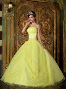 High-class Strapless Appliqued Yellow Quinceanera Dresses Hot Sale
