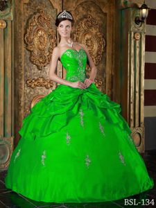 Green Sweetheart Taffeta Quinceanera Sweet Sixteen Dress with Appliques in Erie