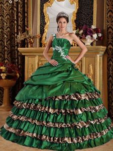 Green One Shoulder Taffeta and Leopard Quinceanera Dress with Appliques