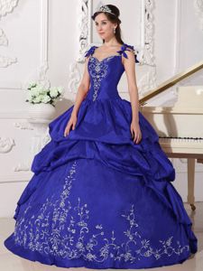 Royal Blue Straps Taffeta Embroidery Sweet Sixteen Quince Dress in Edmond