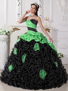 Green and Black Sweetheart Long Quince Dresses with Flowers and Ruffles
