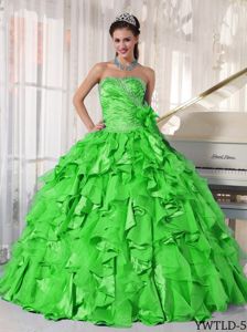 Impressive Spring Green Sweetheart Beaded Sweet 16 Dresses with Bowknot