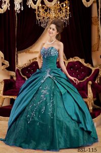 Embroidery and Ruching Puffy Sweetheart Sweet Sixteen Dresses in Salem