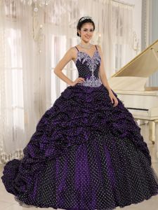 Appliqued Quinceanera Gowns with Pick-ups and Spaghetti Straps in Oshkosh