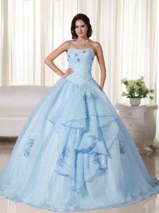 Baby Blue Strapless Organza Quinceanera Dress with Embroidery in Fundacin