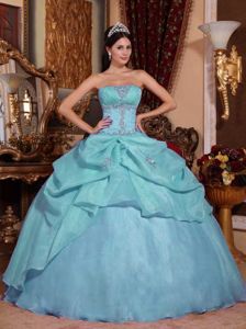 Light Blue Pick-ups Quinceanera Dress in Buenos Aires Argentina