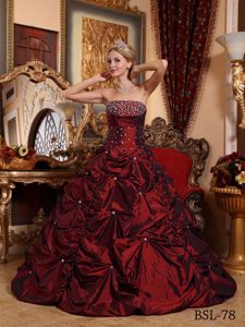 Strapless Burgundy Beaded Long Quinceanera Dress with Pick-ups in Kihei