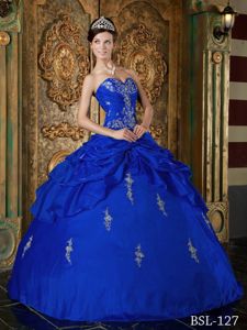 Royal Blue Ball Gown Sweetheart Taffeta Appliques Quinceanera Gown Dresses