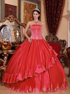 Simple Red Ball Gown Strapless Embroidery Quinceanera Dress in Red Bank