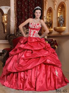 Red Strapless Taffeta Appliques Quinceanera Dress with Pick-ups in Paramus